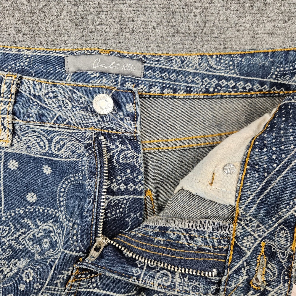Cali 1850 Bandana Patchwork Wide Leg Jeans Blue White Paisley Print 9/29 NWT - Picture 3 of 14